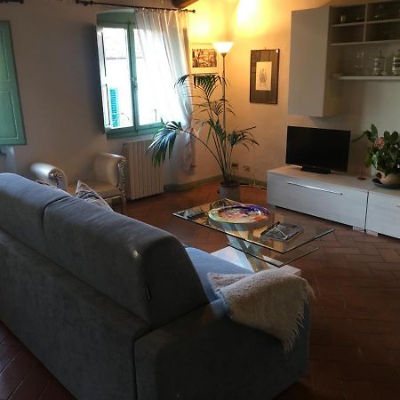 Appartamento Il Glicine Pistoia Bagian luar foto