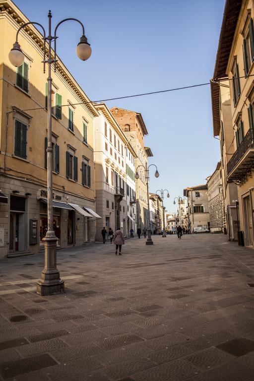 Appartamento Il Glicine Pistoia Bagian luar foto