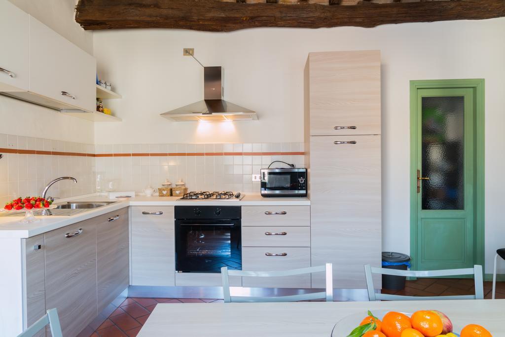Appartamento Il Glicine Pistoia Bagian luar foto
