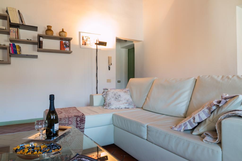 Appartamento Il Glicine Pistoia Bagian luar foto