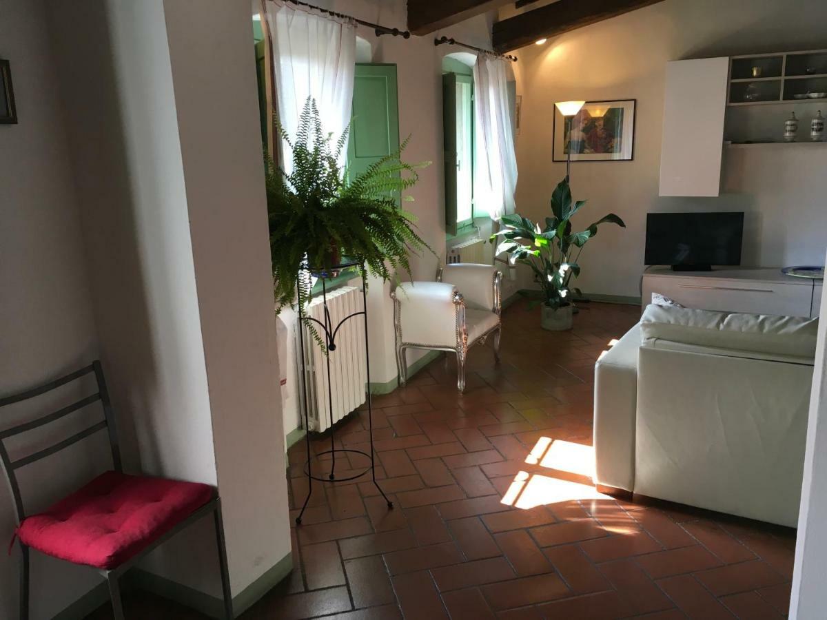Appartamento Il Glicine Pistoia Bagian luar foto