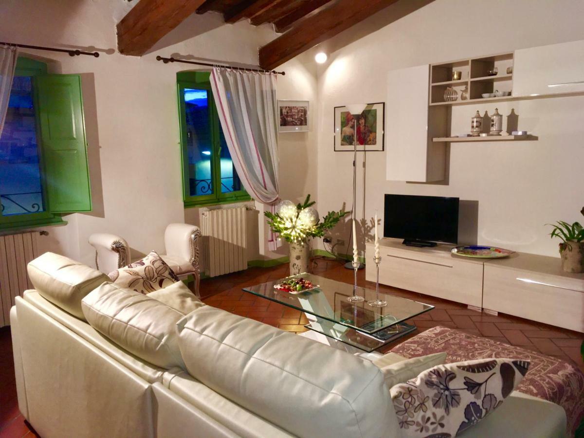 Appartamento Il Glicine Pistoia Bagian luar foto